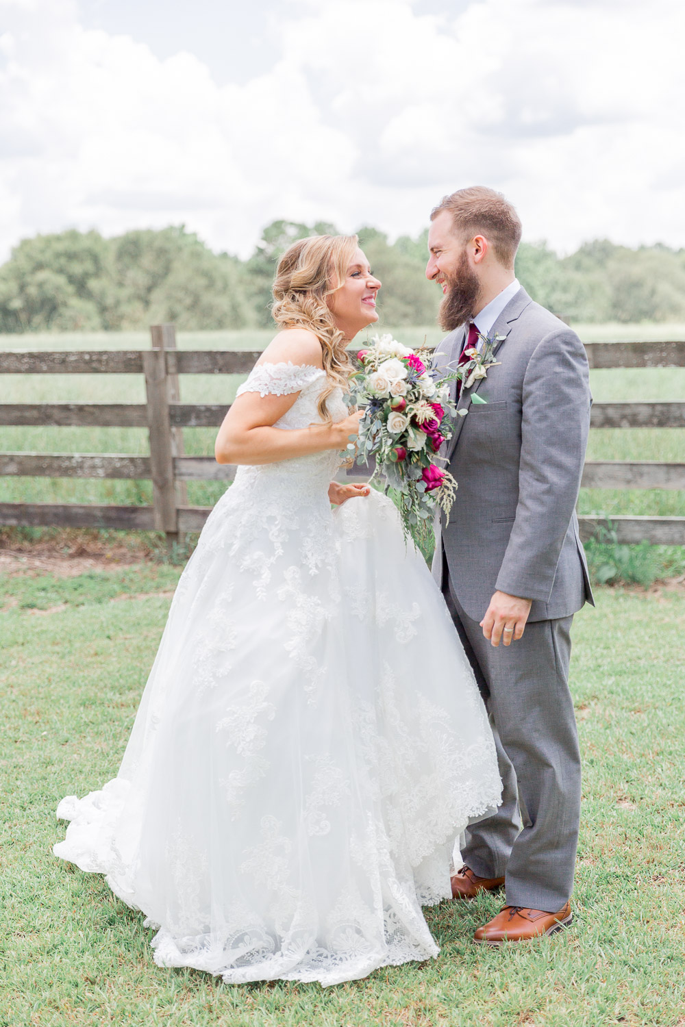 Mississippi Wedding Photographer | Bride and groom portrait | Just married