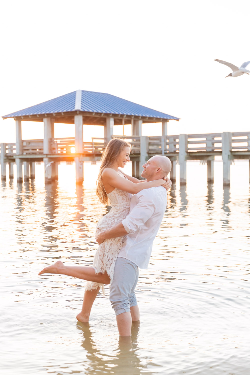engagement session by pier | Annie Elise Photography
