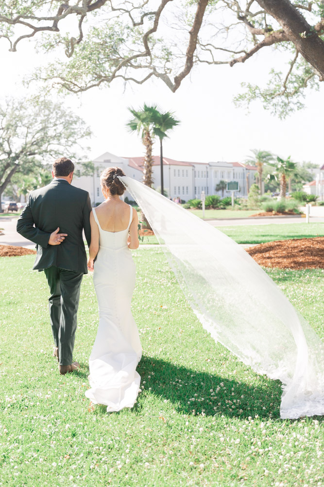 Jessica + Jordan - Annie Elise Photography - Centennial Plaza-64