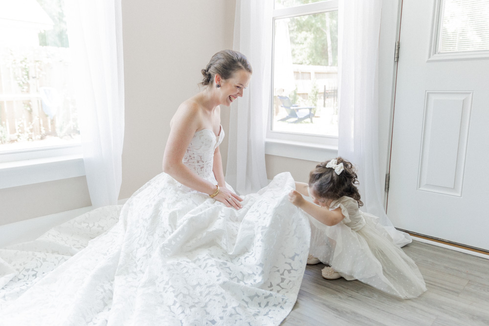 Mary + Stafford - Annie Elise Photography - Cetennial Plaza Gulfport-18