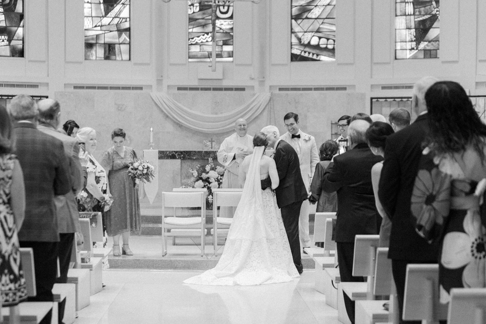 Mary + Stafford - Annie Elise Photography - Cetennial Plaza Gulfport-57